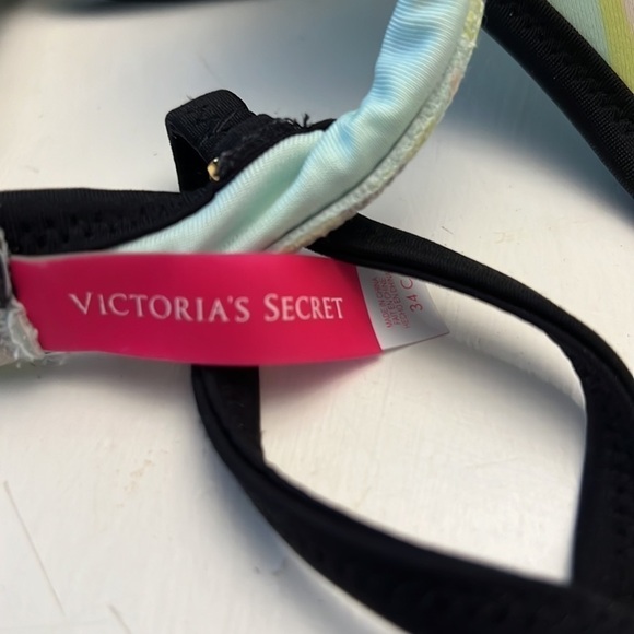 Victoria’s Secret Padded Bikini Top size 34C Adjustable straps - Picture 6 of 10
